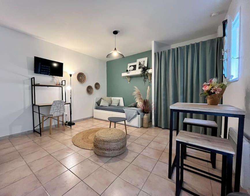 Aix-en-provence, Cosy Proche Toutes Commodites, Linges Fournis Aix-en-Provence