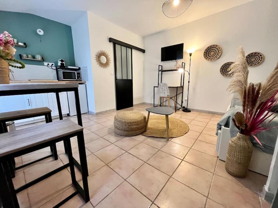Aix-en-provence, Cosy Proche Toutes Commodites, Linges Fournis *