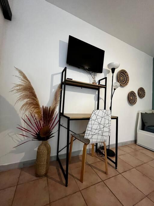 Aix-en-provence, Cosy Proche Toutes Commodites, Linges Fournis Apartment Aix-en-Provence